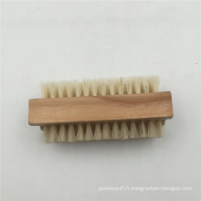 Brosse à ongles en bois naturel de haute qualité